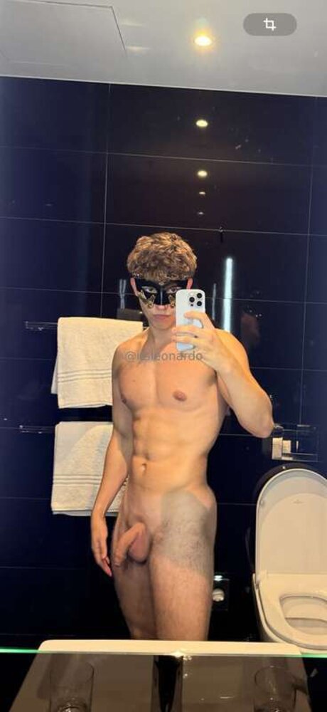 Its Leonardo pornstar top pictures