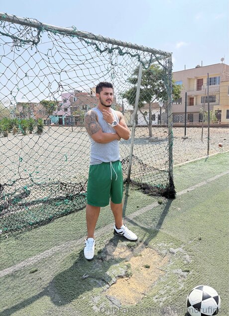 Geronimorufinoo pornstar pictures