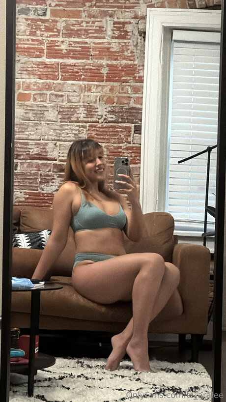 Ts Aralee art star photos