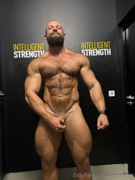 Pup Hulky pretty actress photos