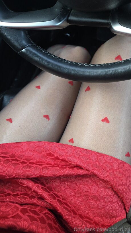 Pop Ruzh star sex image