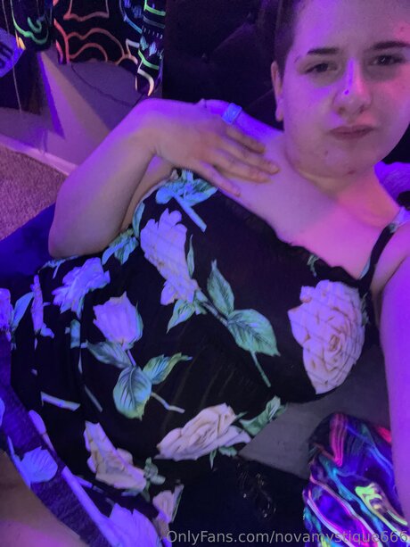 Novamystique666 model xxx photo