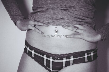 Kitsykat pretty actress pictures