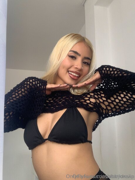 Abbydrake perfect star pics