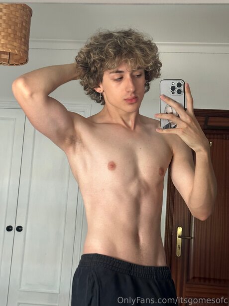 Itsgomesofc pretty actress image