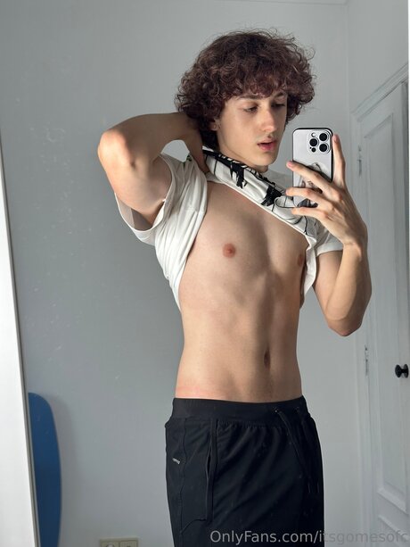 petite fuck onlyfans free gallery