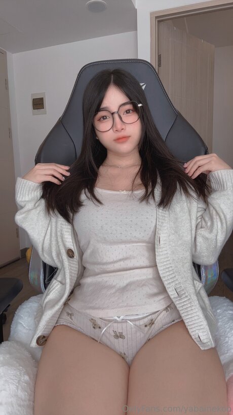 curly ebony onlyfans nudes image