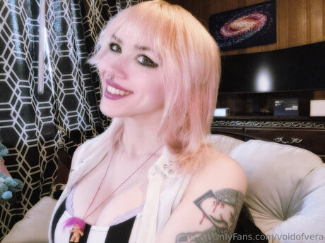 Voidofvera star adult pic