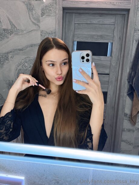 Lissa Key model pretty pics