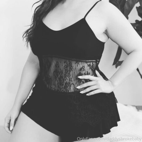 Daddysthickbabygirl naked actress galleries