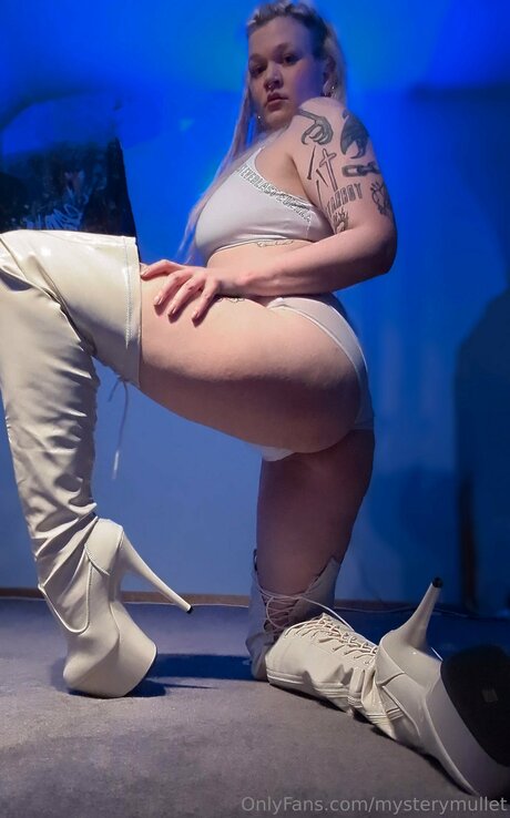 Mysterymullet sexy star pic