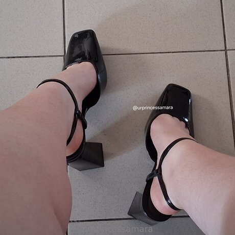 Urprincessamara sexy model images