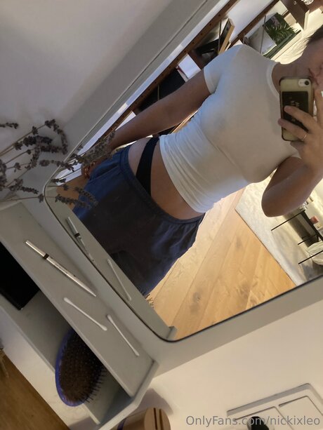 Nickixleo nudes actress picture