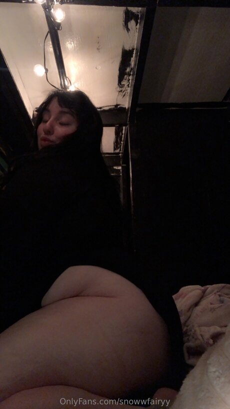 Snowwfairyy pornstar top img