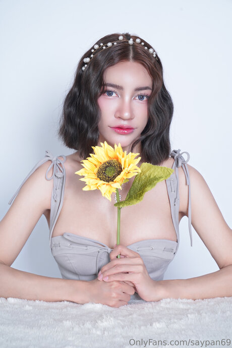 Saypan69 model hd pics