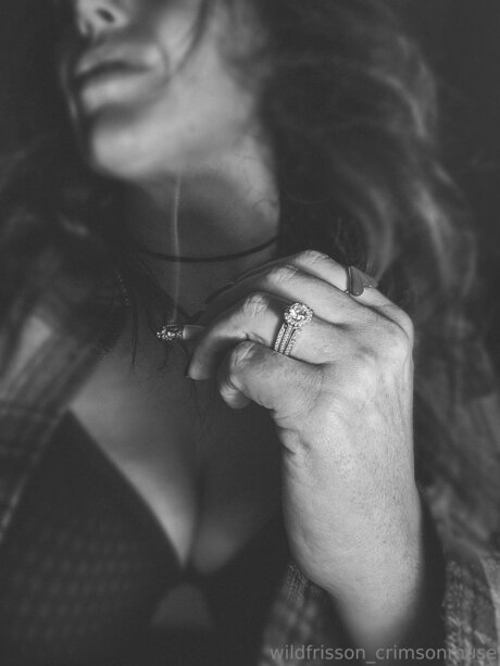 Crimsonmusewildfrisson actress pics