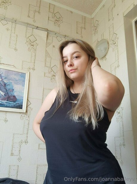 Joannabaileyv star adult pic