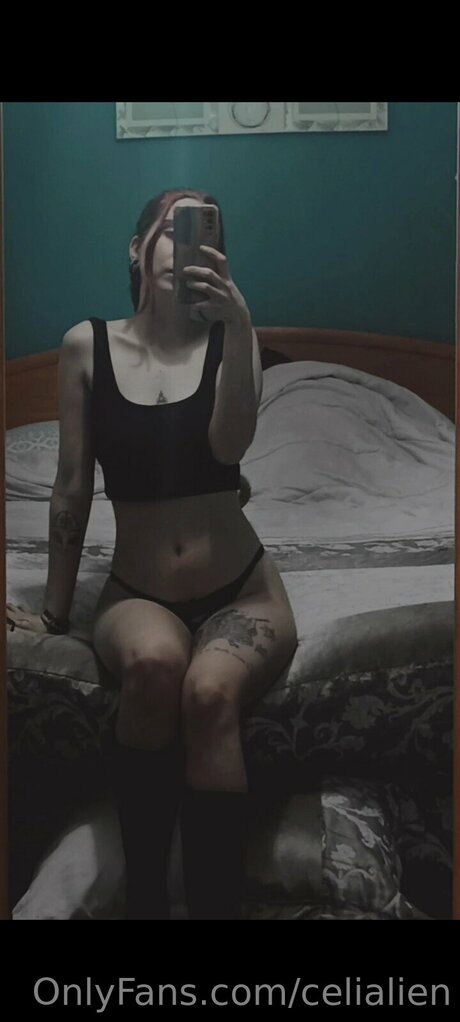 Perverted Aliens star hd pictures