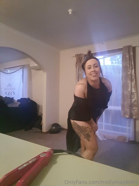 Mollymay6969 erotic star photos