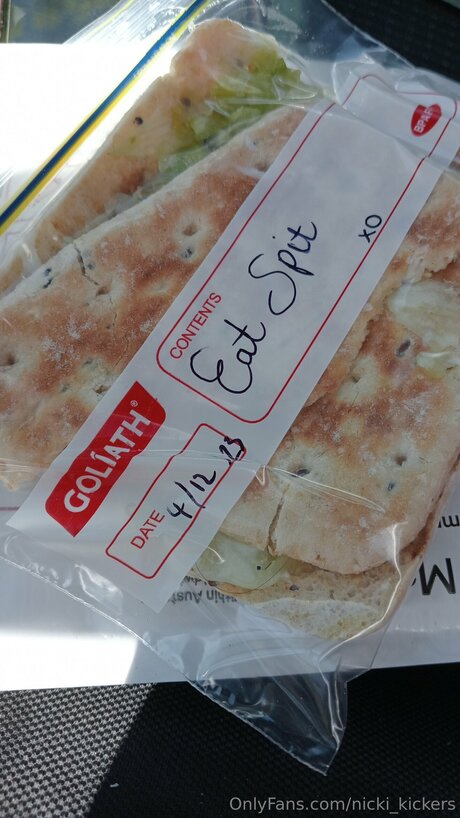 Peaches0goddess art model images