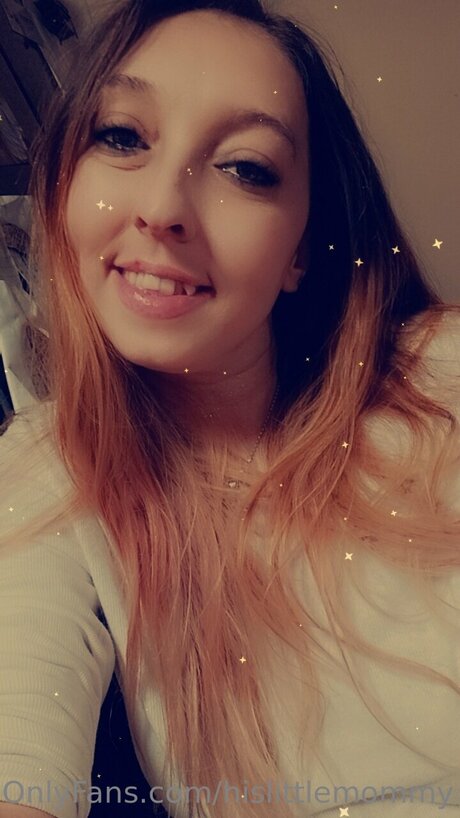 Hislittlemommy sexy pornstar photo