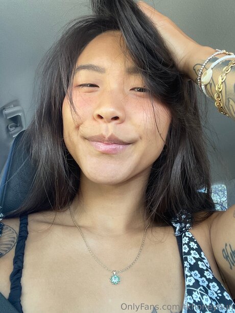 Tkhoneybun nudes model img