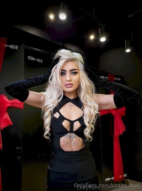 Kiraaa Love exclusive model pics