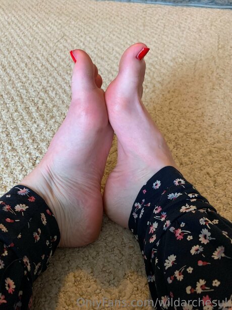 Wildarchesuk exclusive model img