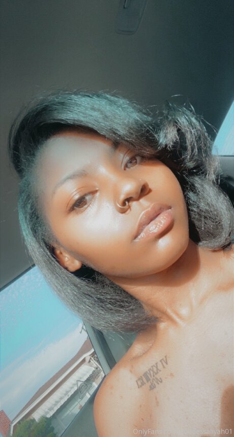 Goddessaliyah01 top model image