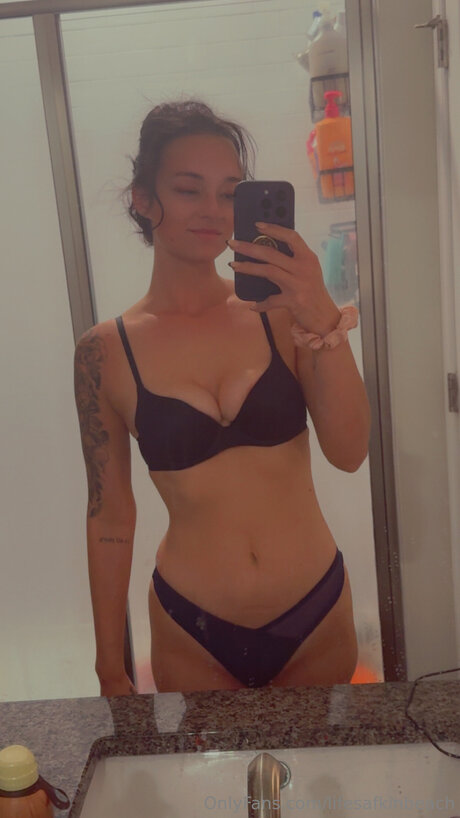 Lifesafkinbeach star naked gallery