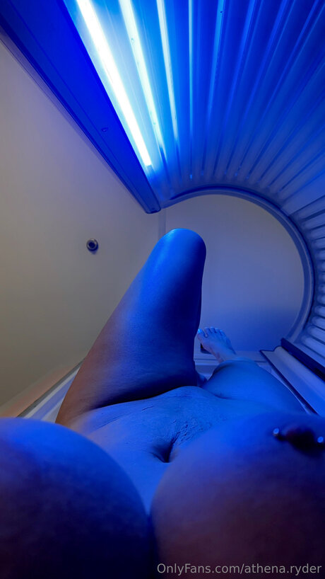 Theblondintheblue model hd gallery