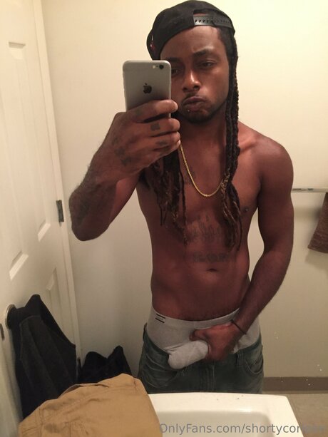 Shortycorleon exclusive pornstar image