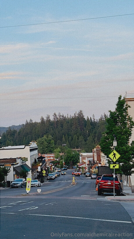 Alchemicalreaction star hot pics