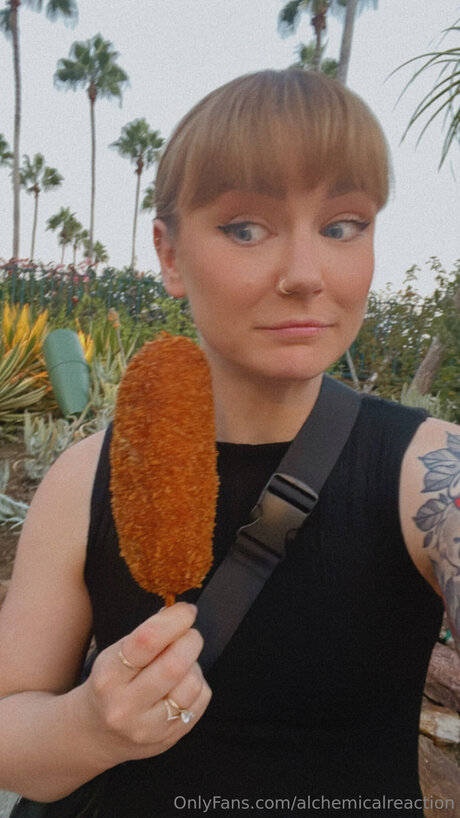 chubby teen onlyfans hot nude image