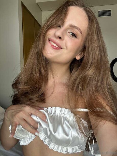 Lynnalltop hd actress pic