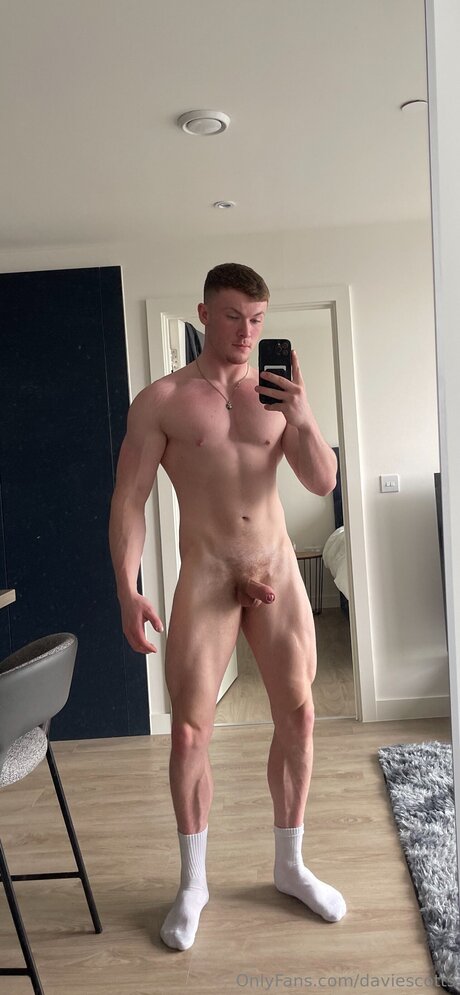 Fit Davie art model photo