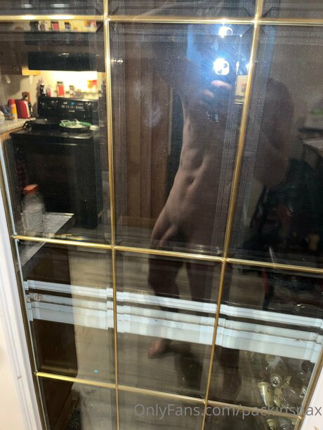 Packinsnax nude star images