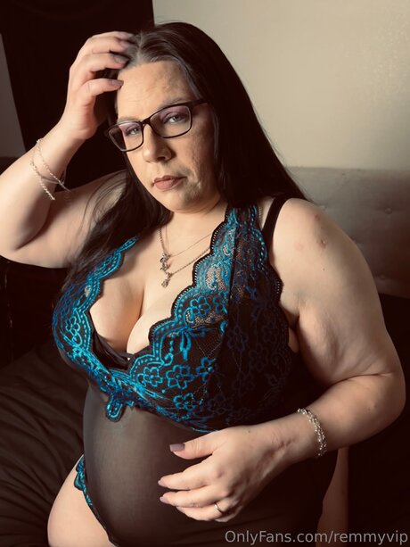 Remmyvip nice star photo