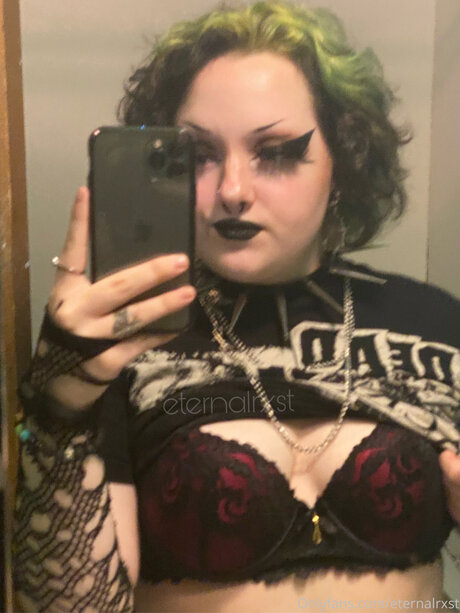 Eternalrxst star perfect pictures