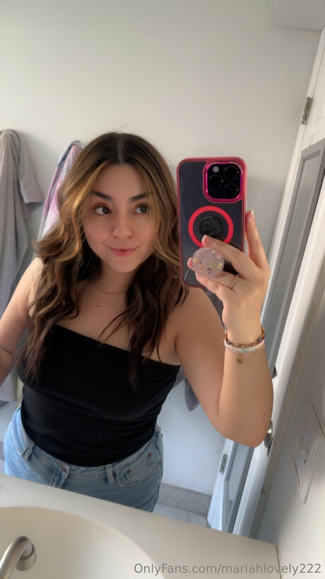 Mariahlovely222 hd star pic