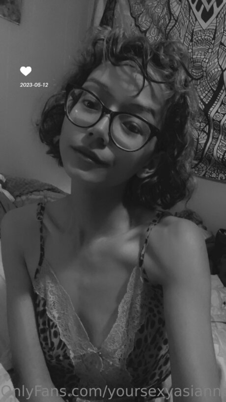 Yoursexyasiannextdoor nude pornstar img