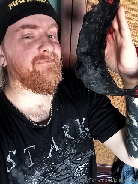 Mtnvking model adult images