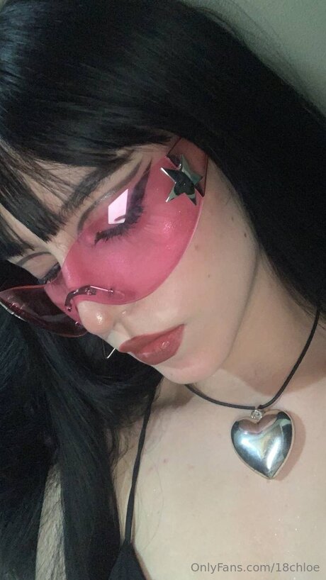 18chloe porn actress pic