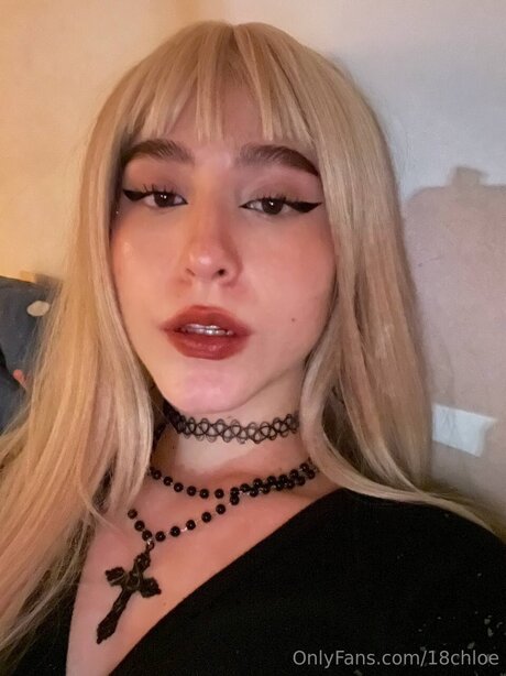 18chloe model pretty pic