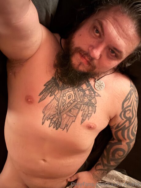 Taurusheavy xxx star photo