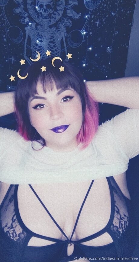 Indiesummersfree model beautiful picture