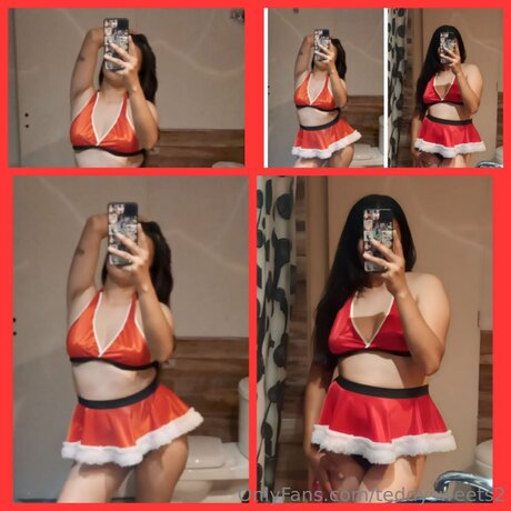 Teddysweets2 porn model picture