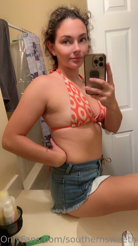 Southernsweetheart96 erotic model archive