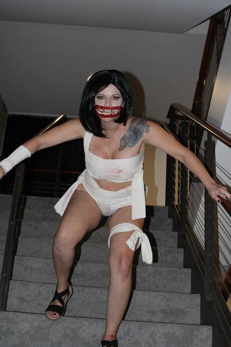 Lady Albedo 96 star hot photo