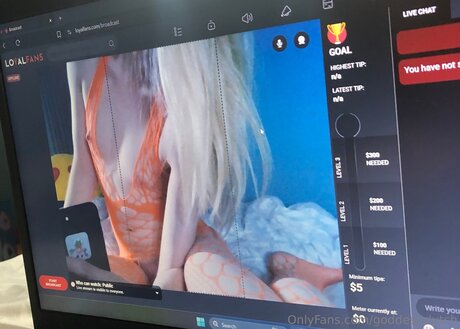 Goddessclutch naked star photos